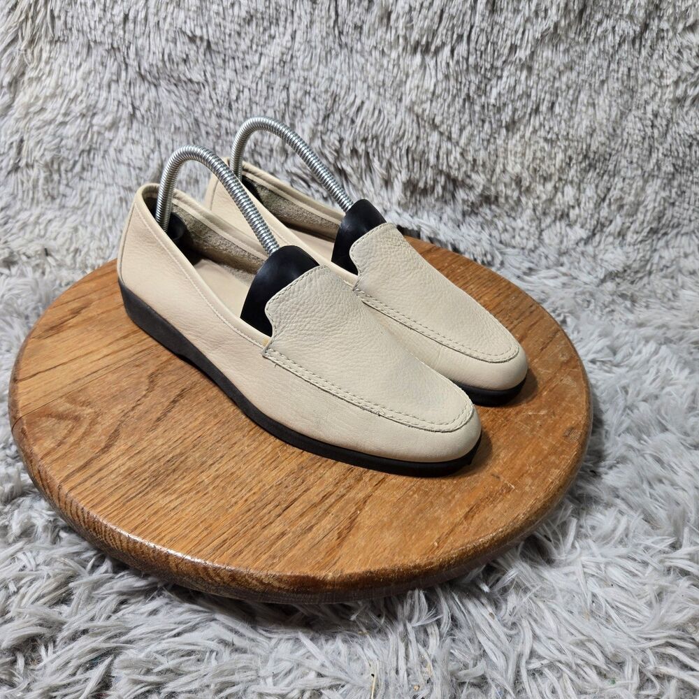 Eddie Baurer Slip On Loafer Shoes Women 10M White Cream Leather Wedge Square Toe